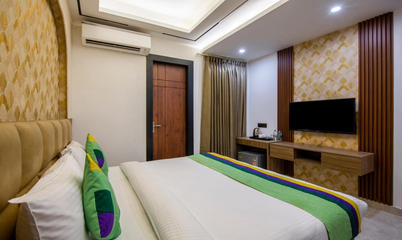 Treebo The Armani Near Igi Airport 호텔 뉴델리 외부 사진